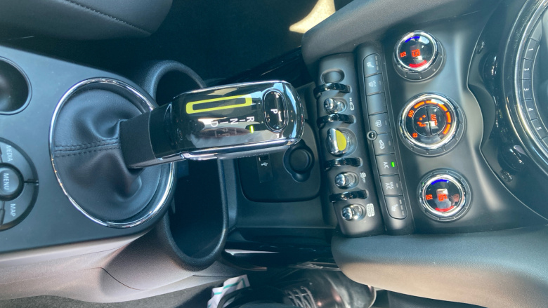 MINI Hatchback 135kW Cooper S Level 2 33kWh 3dr Auto Electric Hatchback